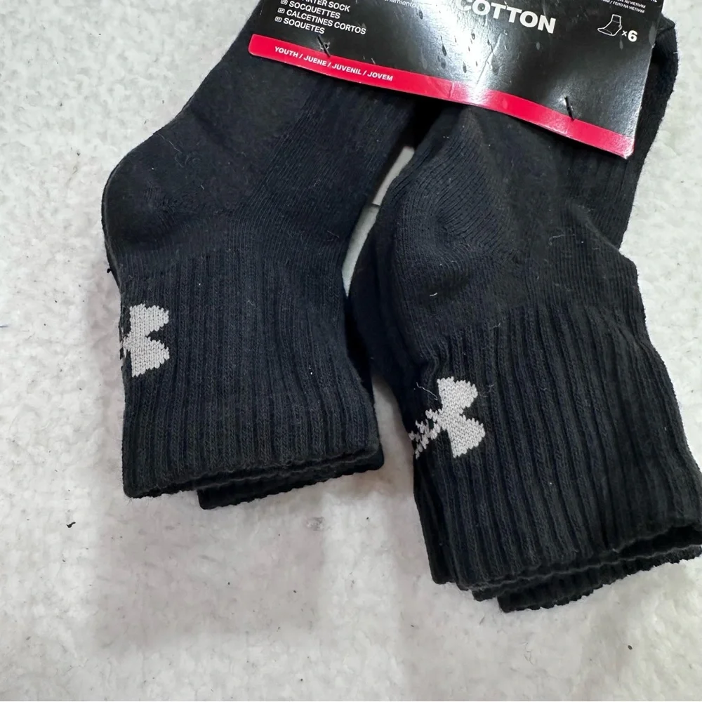 Under Armour black grey
